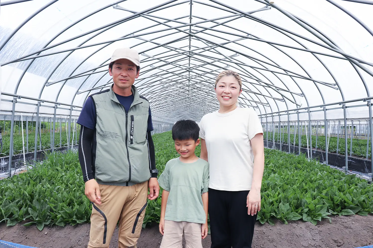 代表取締役　多川純利氏（左）、多川陽翔君（中）多川桂子氏（左）​